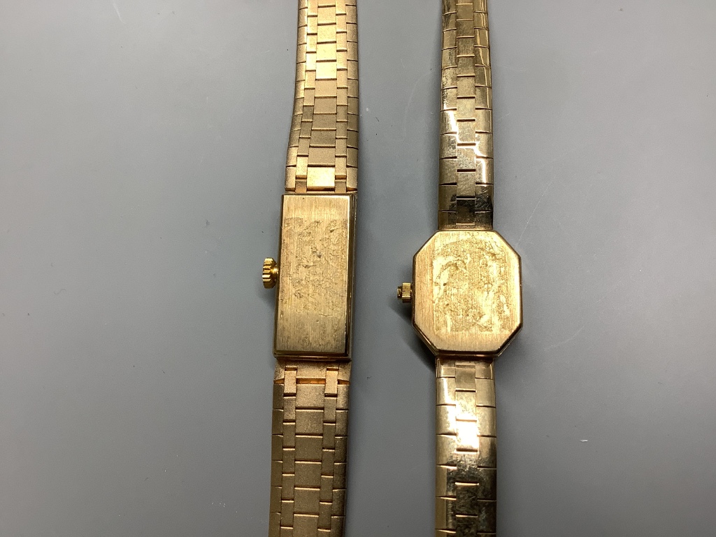 Two lady's modern 9ct gold Avia wrist watches on 9ct gold bracelets, one quartz, one manual wind bracelet watch